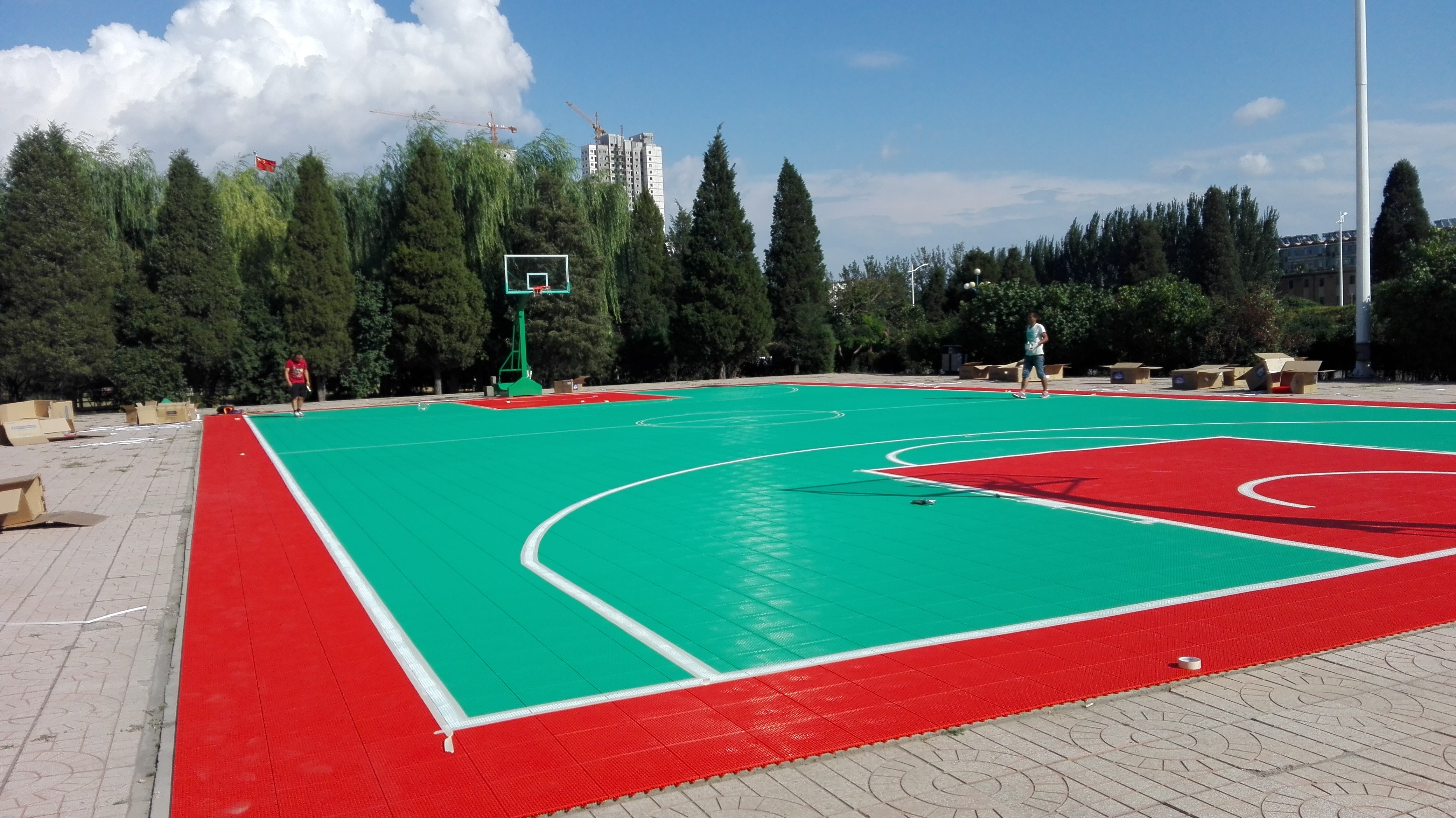 八十三师室外篮球场
